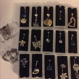 Lot of 17 belly rings.